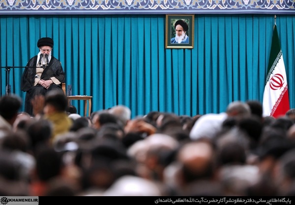 رهبر انقلاب: کارگران از ستون‌های قوام و دوام جامعه هستند