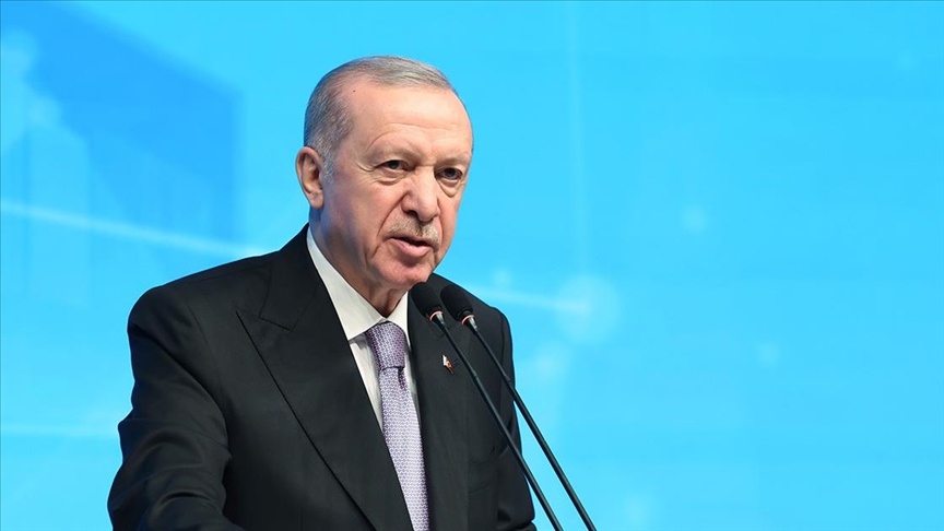 اردوغان: حالا که PKK تصمیم به انحلال گرفته، دوران "ترکیه‌ای بدون ترور" آغاز می‌شود