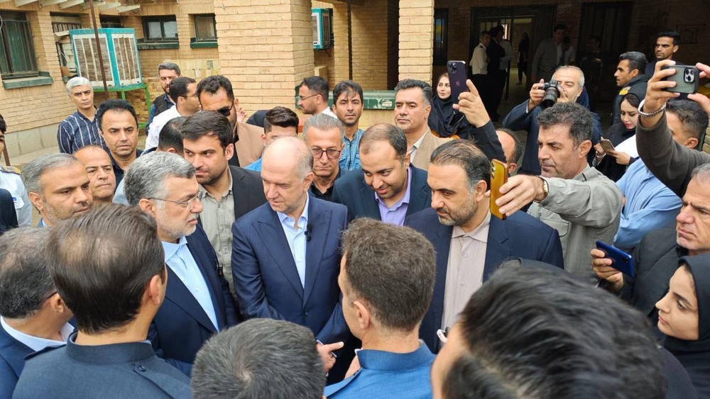 بررسی مشکلات و مطالبات اورامانات با حضور معاون رئیس جمهور و ۳ وزیر کابینه