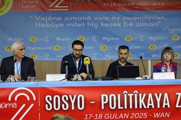 نخستین روز از سمپوزیوم زبان کردی؛ سایه سنگین بی‌توجهی به زبان مادری