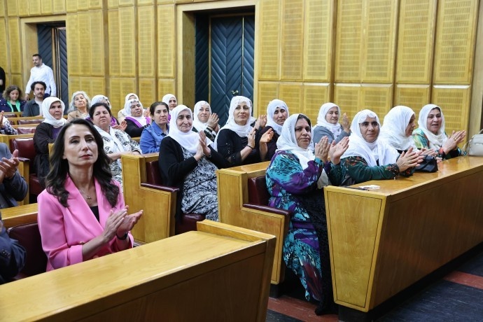 تولای حاتم اوغولاری: اکنون زمان عبور از سیاست امنیتی و آغاز صلحی شرافتمندانه است