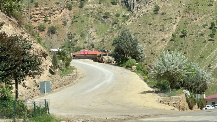غارت منابع طبیعی در جولمرگ؛ نام یک چهره وابسته به حزب حاکم در پشت‌پرده پروژه‌ها