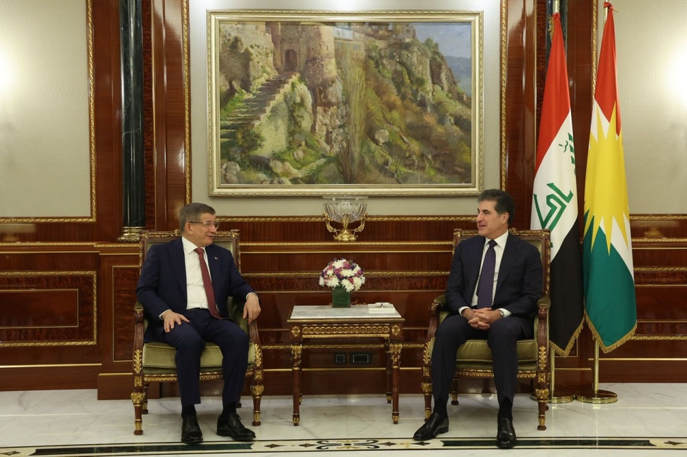 نچیروان بارزانی در دیدار با احمد داوود اوغلو پروسه آشتی در ترکیه را بررسی کردند