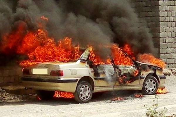 آتش گرفتن زن باردار در تصادف محور اشنویه/ همه سرنشینان خودرو جان باختند