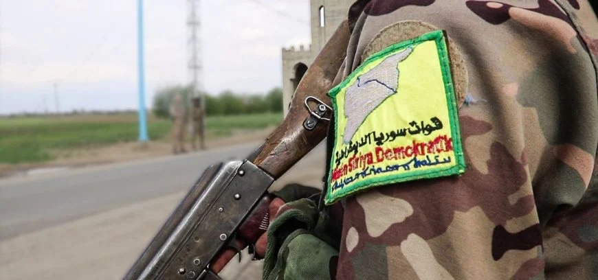 حمله ناکام داعش به پایگاه SDF در شرق دیرالزور: آغاز عملیات جستجوی عناصر داعش