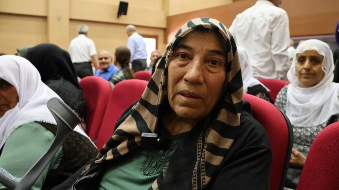 مادری که 6 فرزندش را از دست داده: فرزندانمان را برای دیدن روزهای بهتر به خاک سپردیم