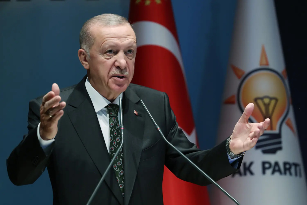We support the possible agreement between Tehran and Washington