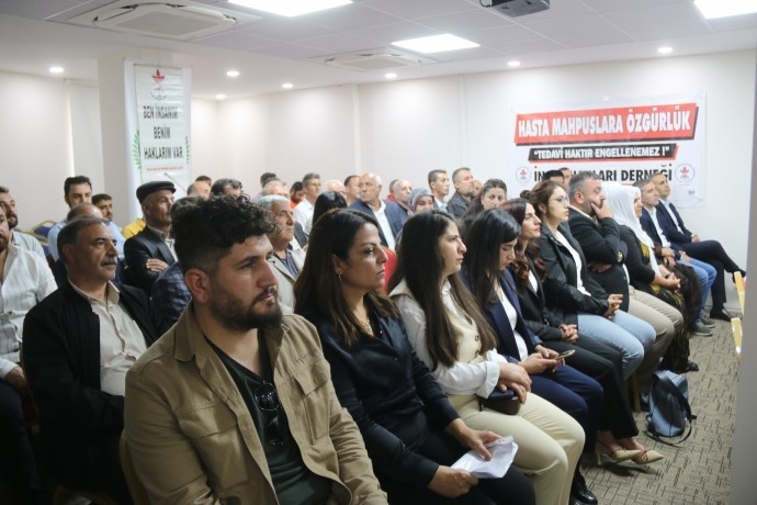 لیلا گوون: دولت باید صداقت خود را در روند صلح نشان دهد