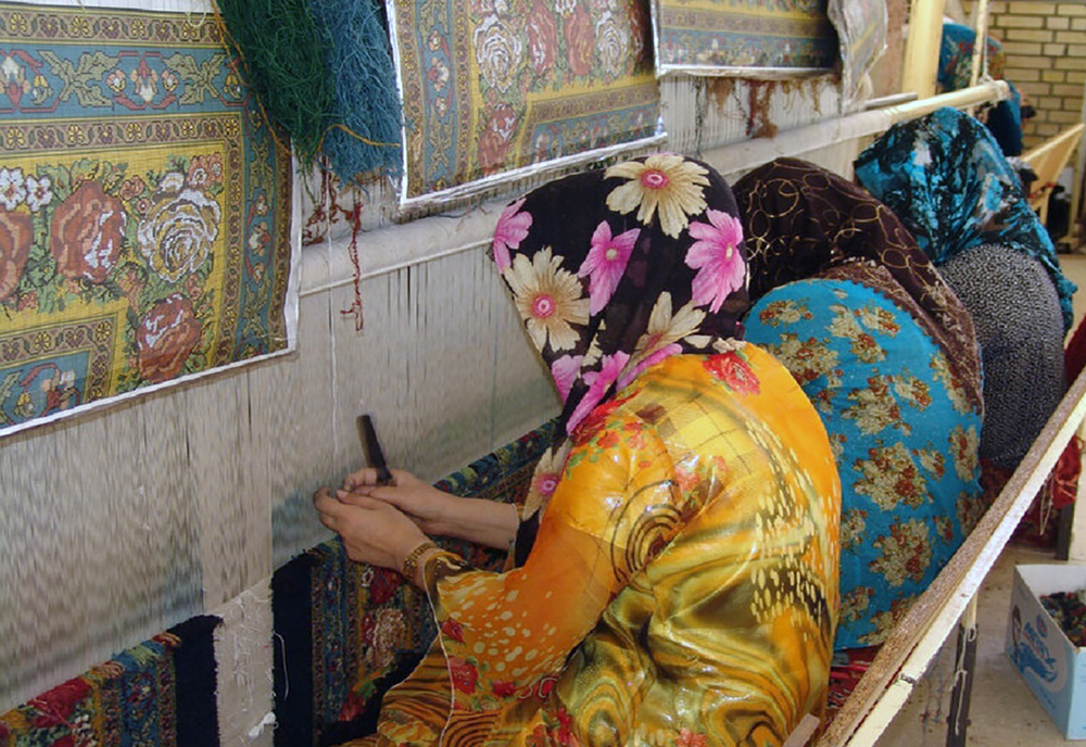 گره هایی در تار و پود فرش کردستان