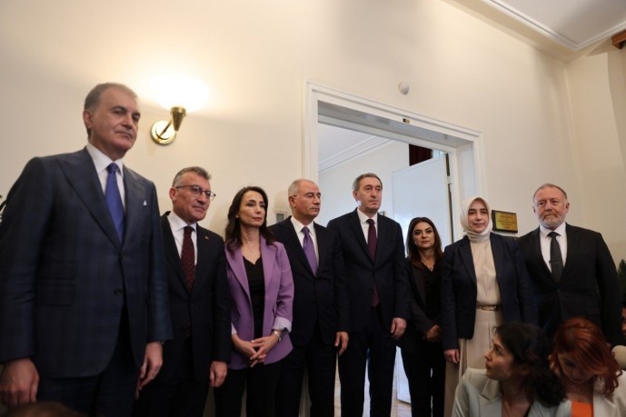 جزئیات دیدار پرتنش دِمپارتی و حزب حاکم درباره روند صلح