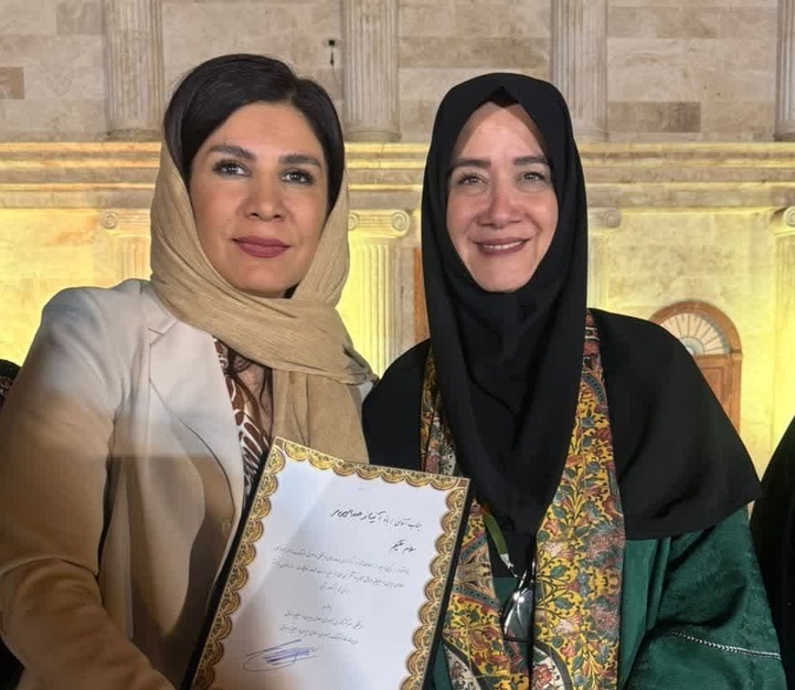درخشش هنرمند آذربایجان غربی در نمایشگاه صنایع‌دستی سلیمانیه اقلیم کردستان