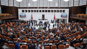 انتخاب رئیس جدید مجلس در آستانه عید قربان؛ کورتولموش دوباره نامزد شد