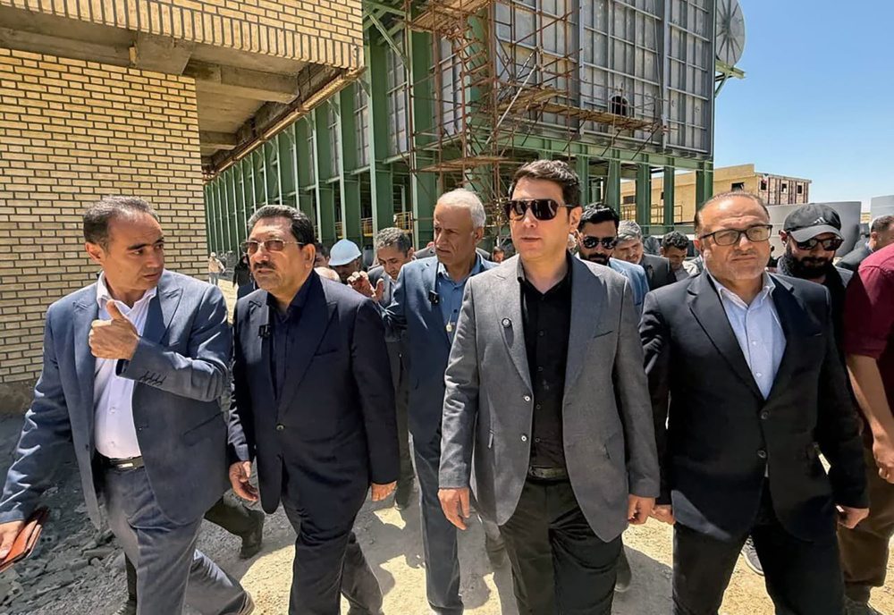 بازدید وزیر صمت از پروژه های صنعتی و معدنی بیجار