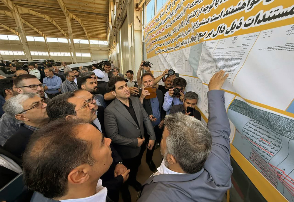بازدید وزیر صمت از پروژه های صنعتی و معدنی بیجار