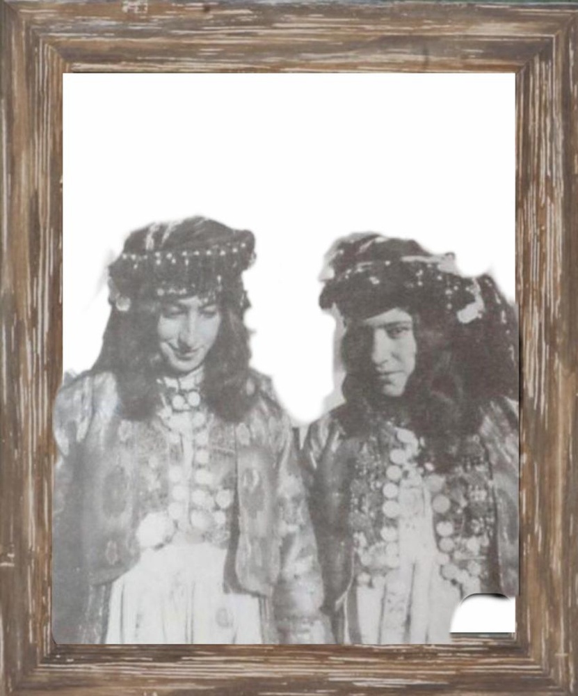 نگاهی به پوشاک محلی بانوان اسلام آبادغرب / شکوفه جعفری