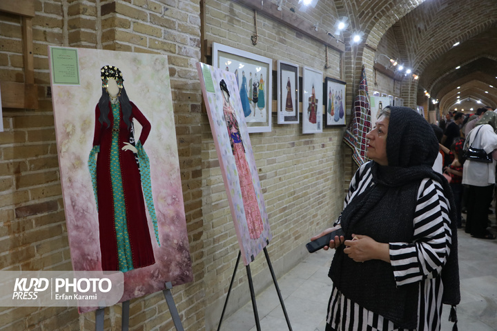 نمایشگاه مد و لباس کردی در سنندج / عکاس : عرفان کرمی