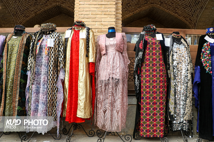 نمایشگاه مد و لباس کردی در سنندج / عکاس : عرفان کرمی