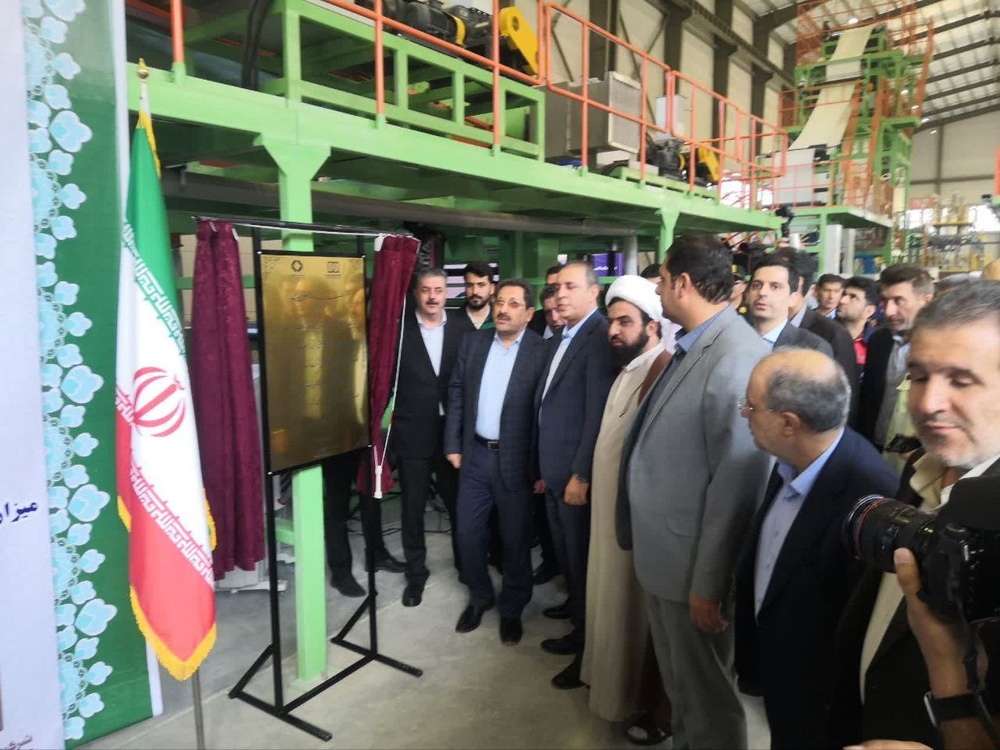 افتتاح کارخانه کاغذ سنگی شباب با حضور ویدیوکنفرانس رئیس جمهور