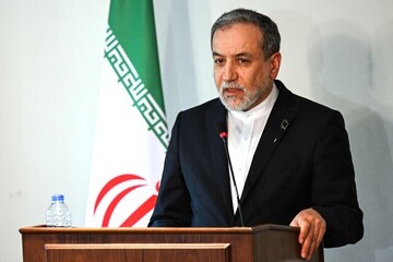 Iran FM holds talks with Europe in Geneva
