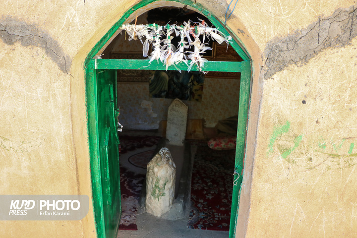 مقبره شیخ عباس کومایین / عکاس : عرفان کرمی