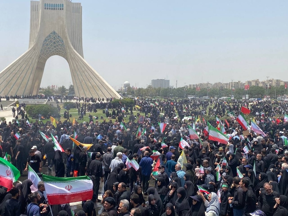 مراسم تشییع پیکر فرماندهان شهید در جنگ 12 روزه در تهران برگزار شد