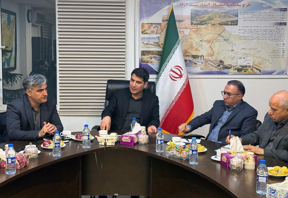 مدارس کانکسی و سنگی کردستان باید ساماندهی شوند