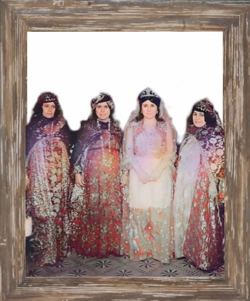 نگاهی به پوشاک محلی بانوان اسلام آبادغرب / شکوفه جعفری