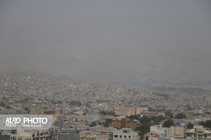نفس گرفته سنندج / عکاس : عرفان کرمی