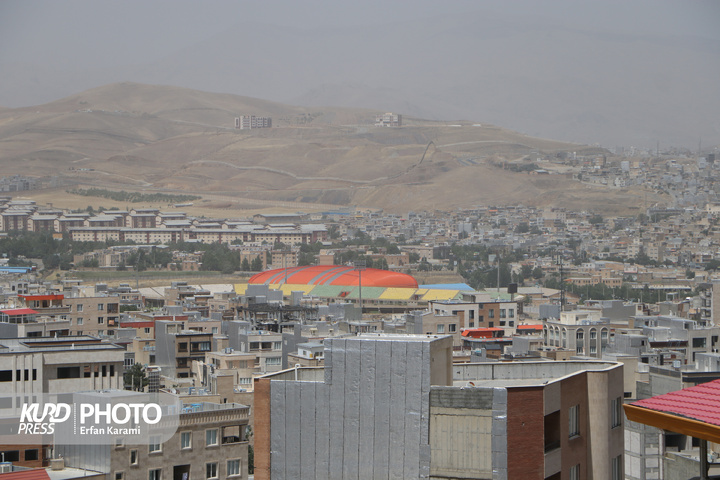 نفس گرفته سنندج / عکاس : عرفان کرمی