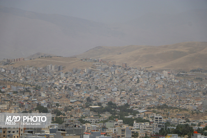 نفس گرفته سنندج / عکاس : عرفان کرمی