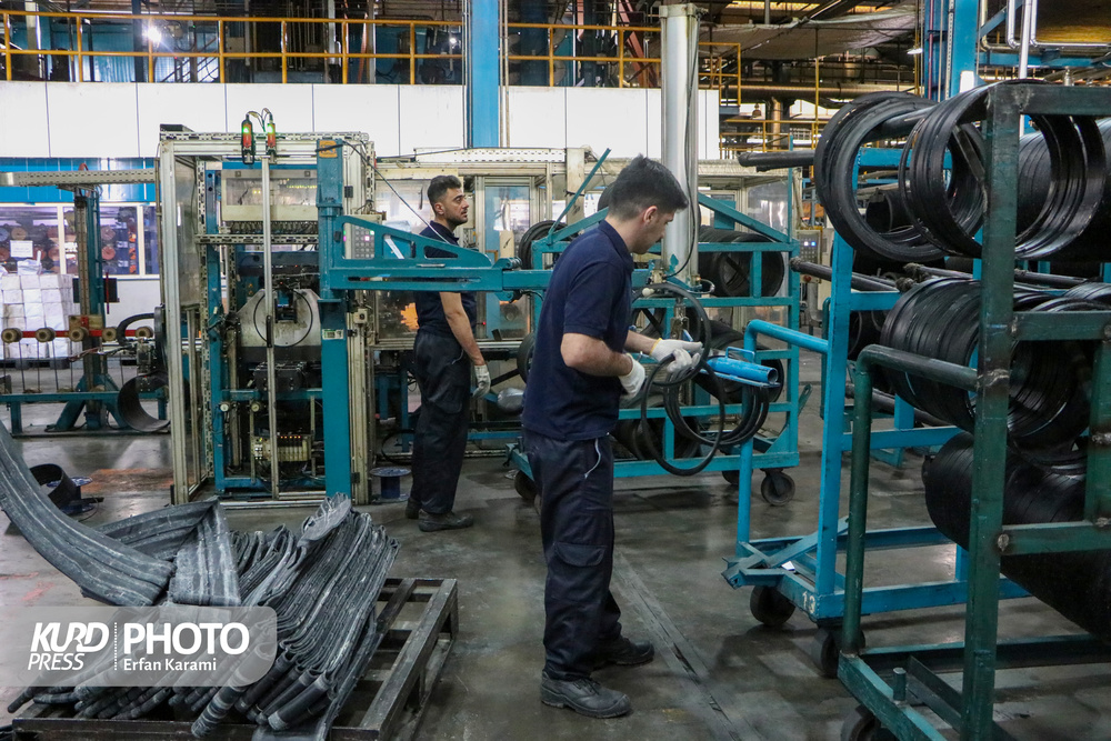 لاستیک بارز کردستان ، پیشرو در توسعه صنعت کردستان / عکاس : عرفان کرمی