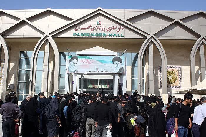 بیش از ۱۱۶ هزار زائر از مرز مهران تردد کردند