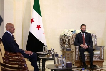 نوێنەری ترەمپ باس لە ناکۆکیی گەورە لەنێوان کوردەکانی سووریا و ئەحمەد شەرع دەکات