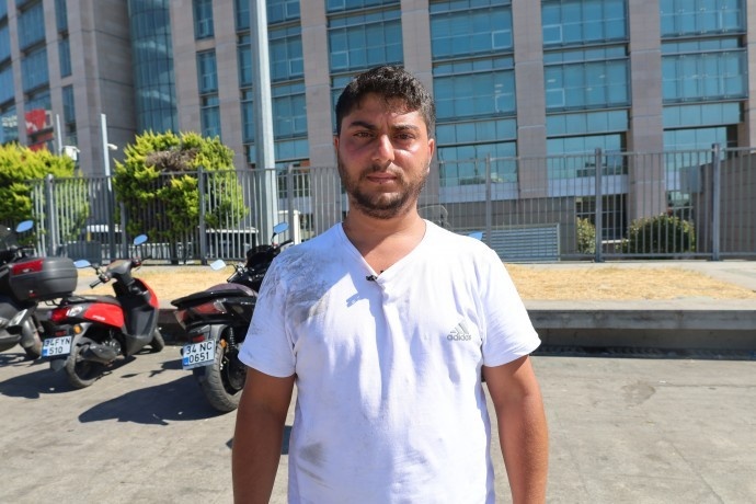 ضربوشتم و بازداشت به دلیل گوش دادن به موسیقی کردی در استانبول/ پلیس: "شما تروریست هستید"