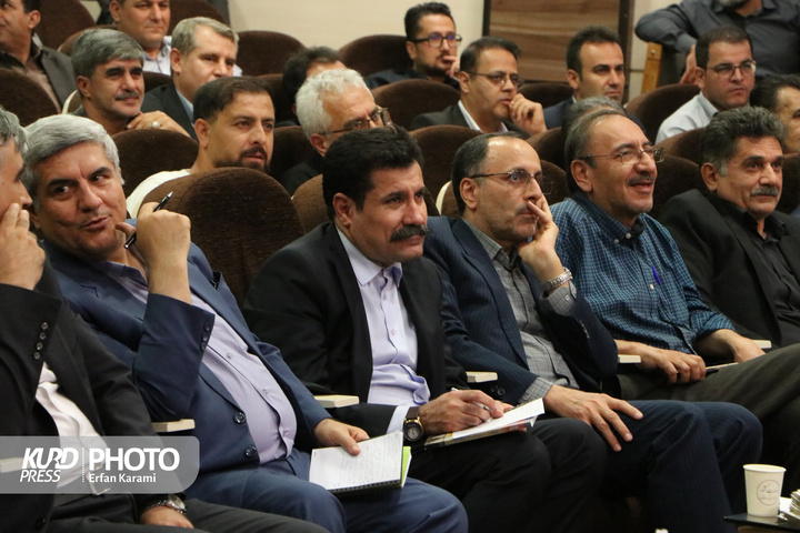 روز اول سفر معاون توسعه روستایی و مناطق محروم رئیس جمهور به کردستان