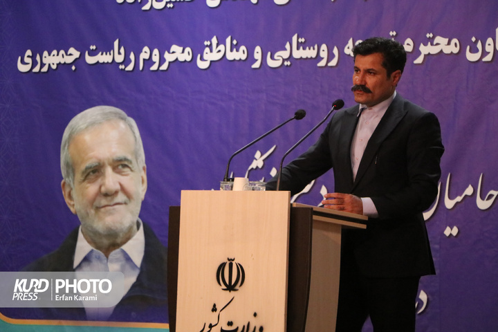 روز اول سفر معاون توسعه روستایی و مناطق محروم رئیس جمهور به کردستان