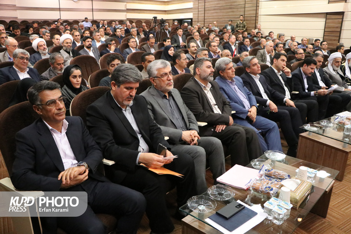 روز اول سفر معاون توسعه روستایی و مناطق محروم رئیس جمهور به کردستان