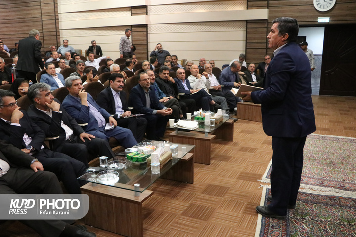 روز اول سفر معاون توسعه روستایی و مناطق محروم رئیس جمهور به کردستان