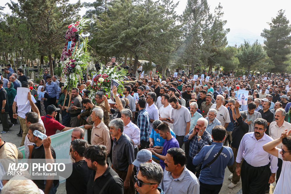 پیکر حمید مرادی در بهشت محمدی سنندج به خاک سپرده شد