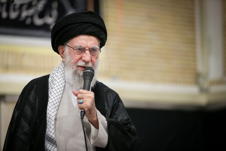 رهبر انقلاب: جنگ 12 روزه  موجب بروز اراده و به رخ کشیدن استحکام بی‌نظیر پایه‌های نظام شد 