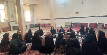 برگزاری دوره آموزشی احیای گیوه‌بافی هورامی در پاوه