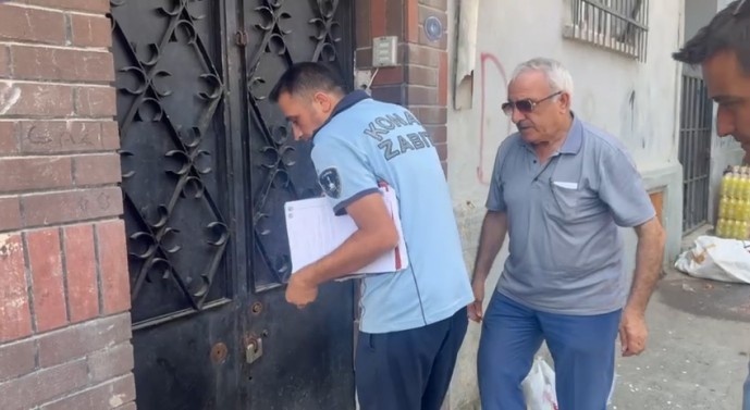 مهر بر زبان و هویت کُردی؛ درِ انجمن آموزش زبان کردی مهر و موم شد