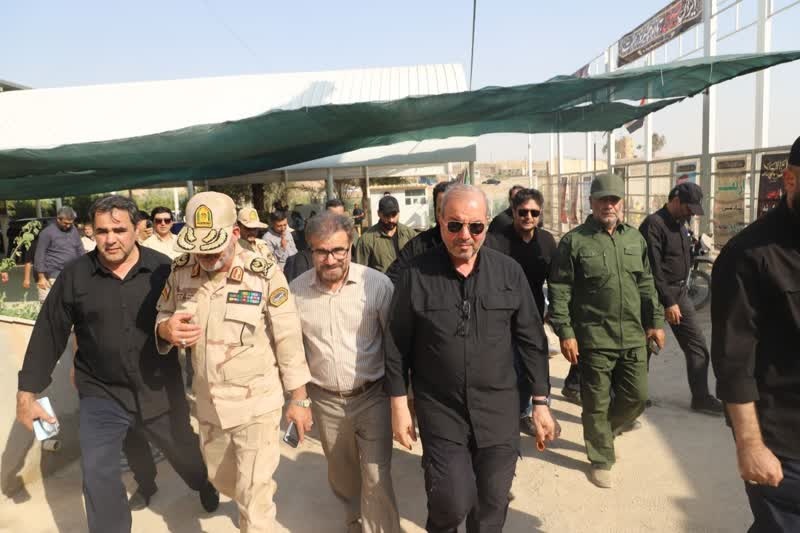 بازدید سفیر ایران در عراق از وضعیت تردد زائران اربعین از مرز خسروی