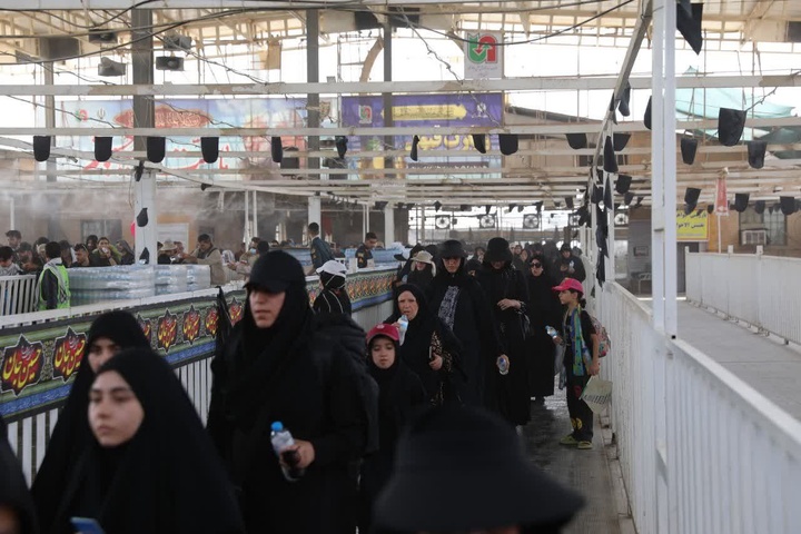 تردد ۵۰۰ هزار زائر از مرز مهران در ۴۸ ساعت