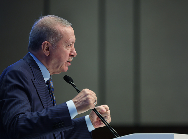 اردوغان: جنگ با PKK دو تریلیون دلار به اقتصاد ترکیه خسارت زده؛