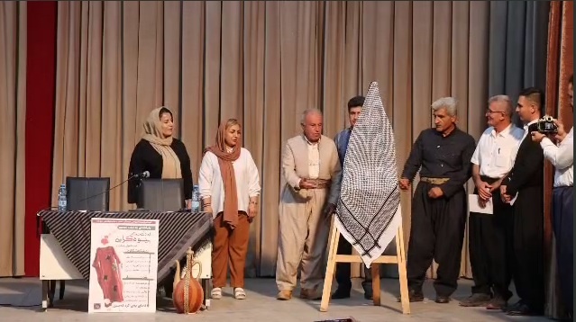 پەردە لەسەر یەکەمین کتێبەشیعری ئیسماعیل ڕەمەزانی، لادرا