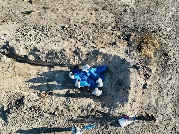 حفاری بزرگ‌ترین گور جمعی قربانیان داعش در نینوا آغاز شد
