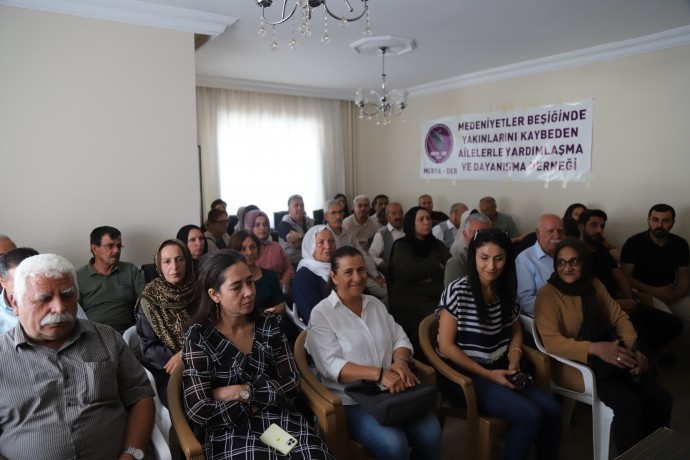 برگزاری آیین یادبود برای سه فرمانده ارشد PKK در ماردین