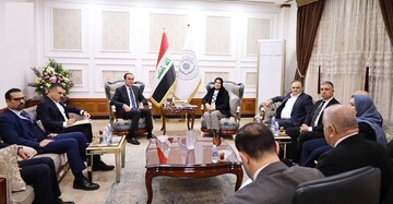 ابهام در پرداخت حقوق ماه ششم کارمندان اقلیم؛ بغداد مصوبه هیئت وزیران را ابلاغ نکرده است