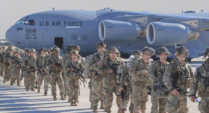 US forces to start withdrawing from Baghdad Saturday: Sources  US forces to start withdrawing from Baghdad Saturday: Sources